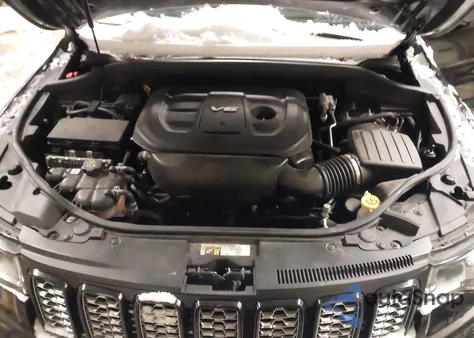 2018 Jeep Grand Cherokee Altitude 4X4 from USA, damaged, VIN 1C4RJFAG1JC189566